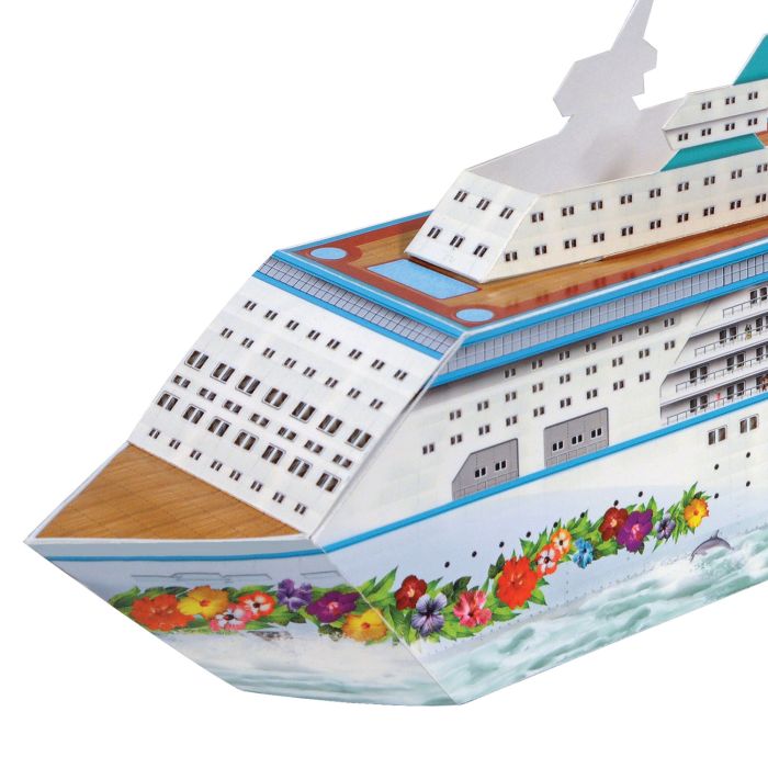 3-D Cruise Ship Centerpiece